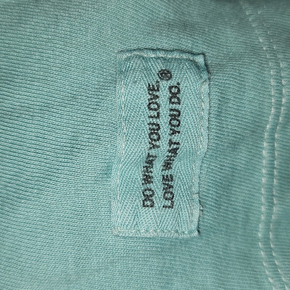 Life Is Good Short Sleeve V-neck Tee Kindness Is A Chain Reaction - Picture 7 of 8